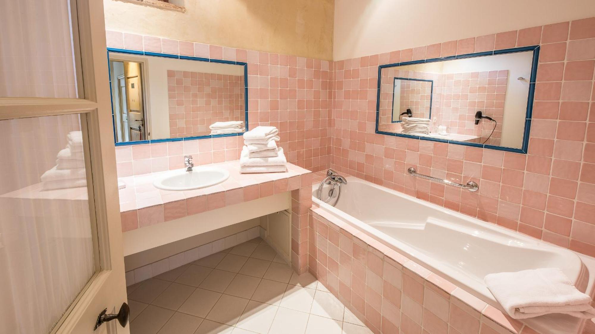 Le Champ Des Oiseaux Hotel & Spa Troyes Exterior photo