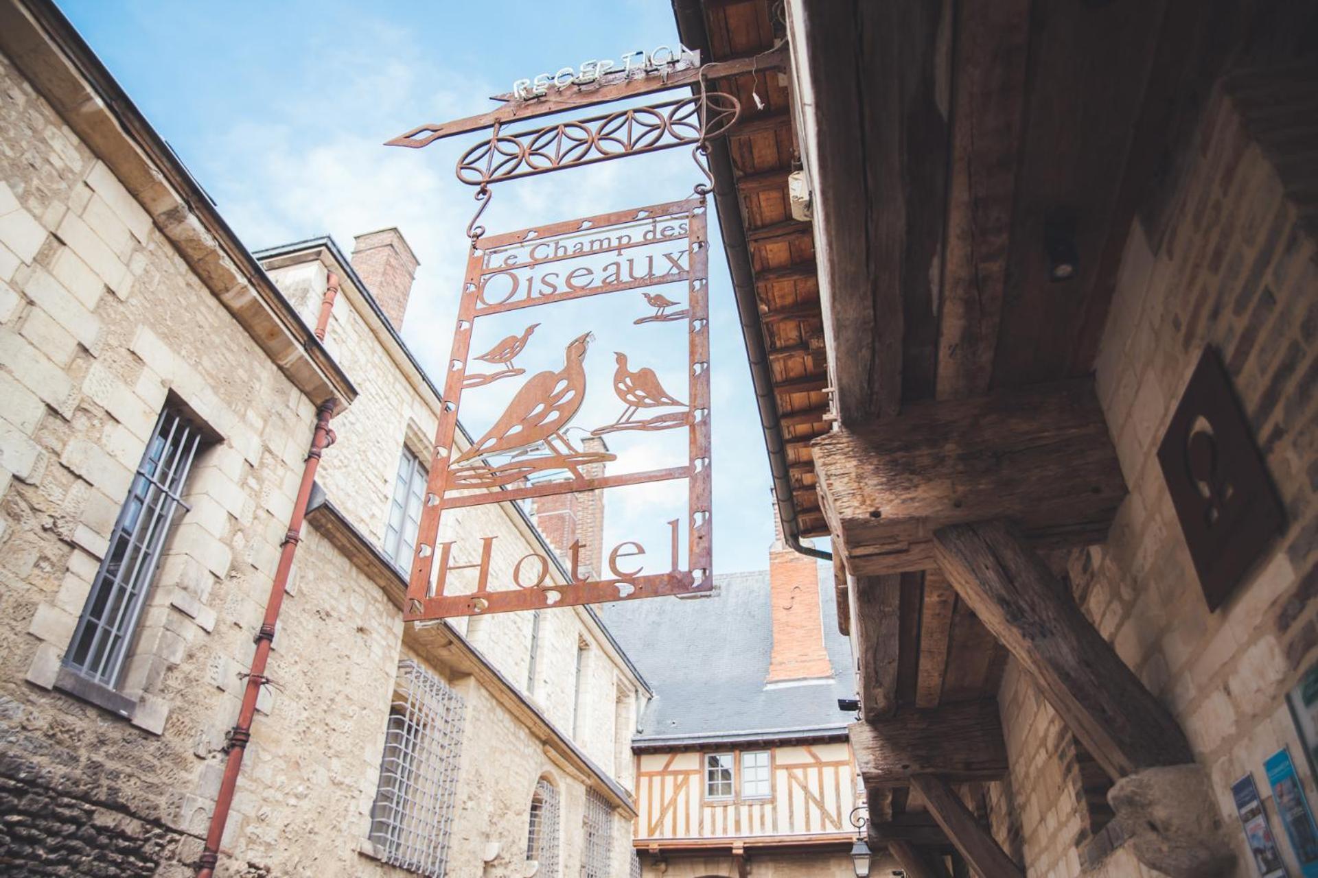Le Champ Des Oiseaux Hotel & Spa Troyes Exterior photo